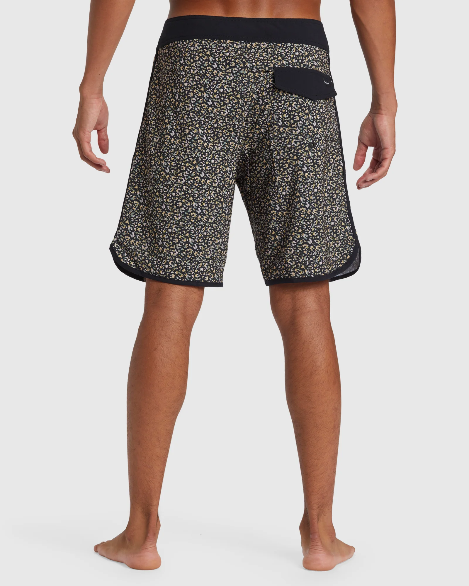 Mens Highline Scallop 19 Boardshorts