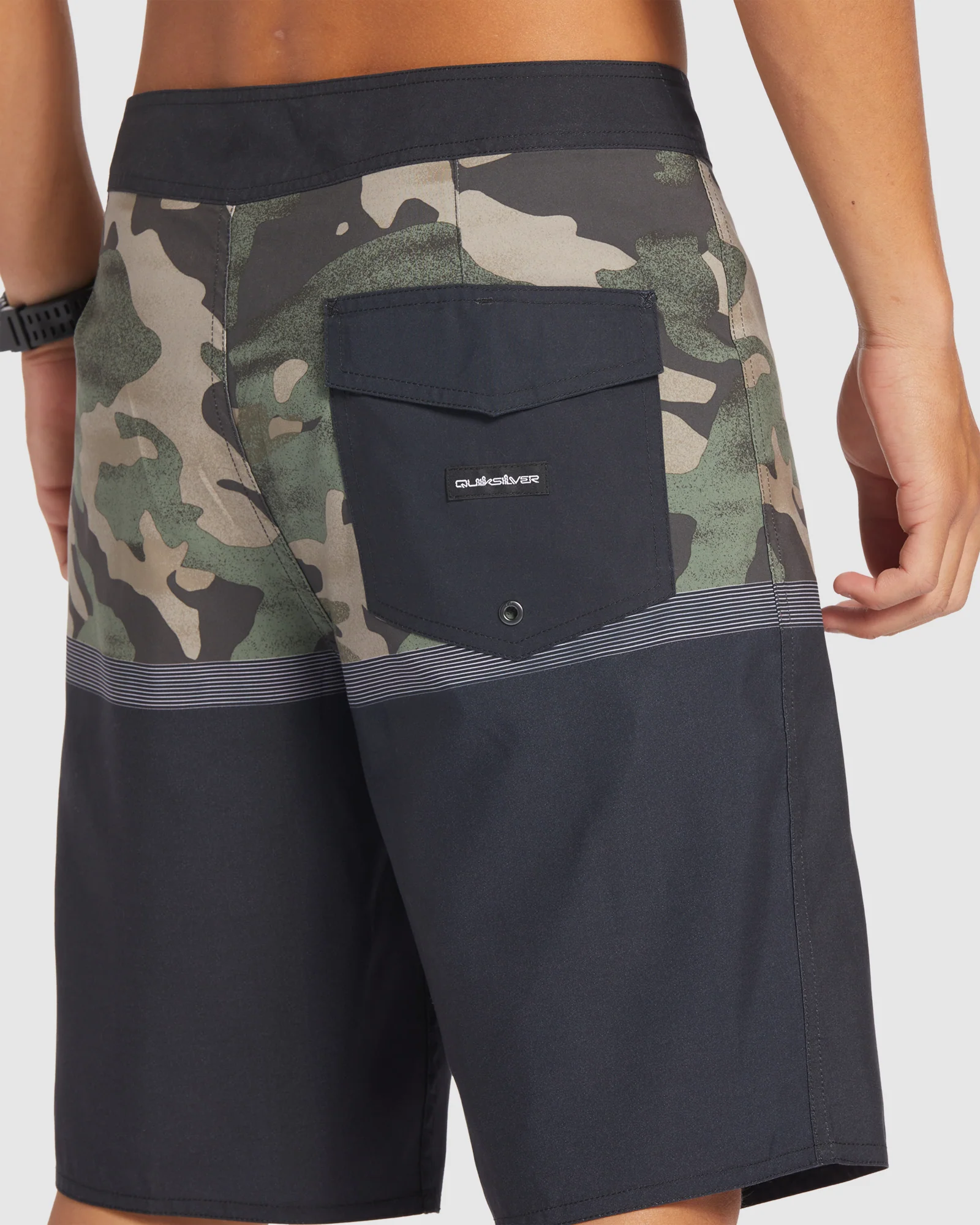 Mens Everyday Division 20 Boardshorts