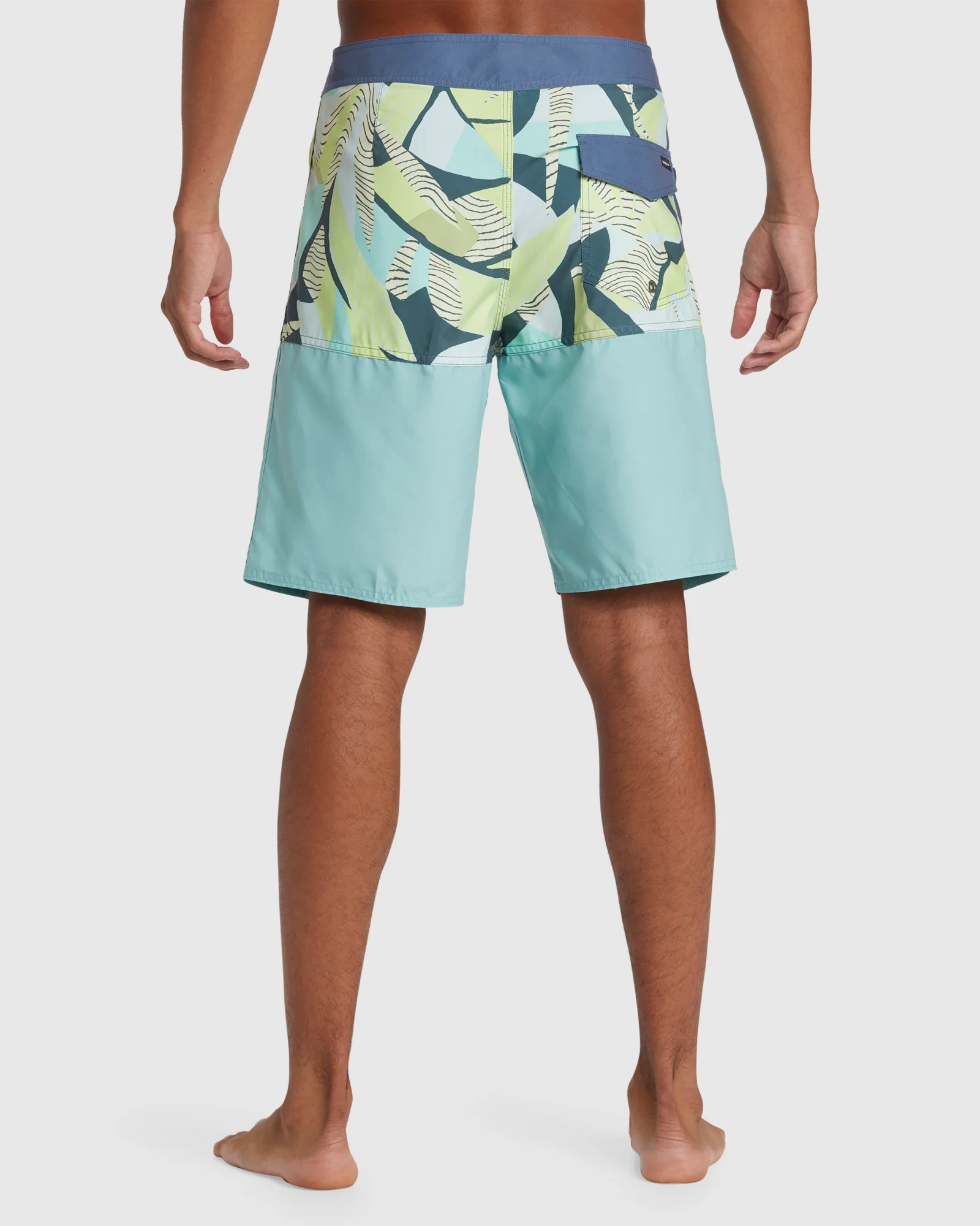 Mens Everyday Division 20 Boardshorts