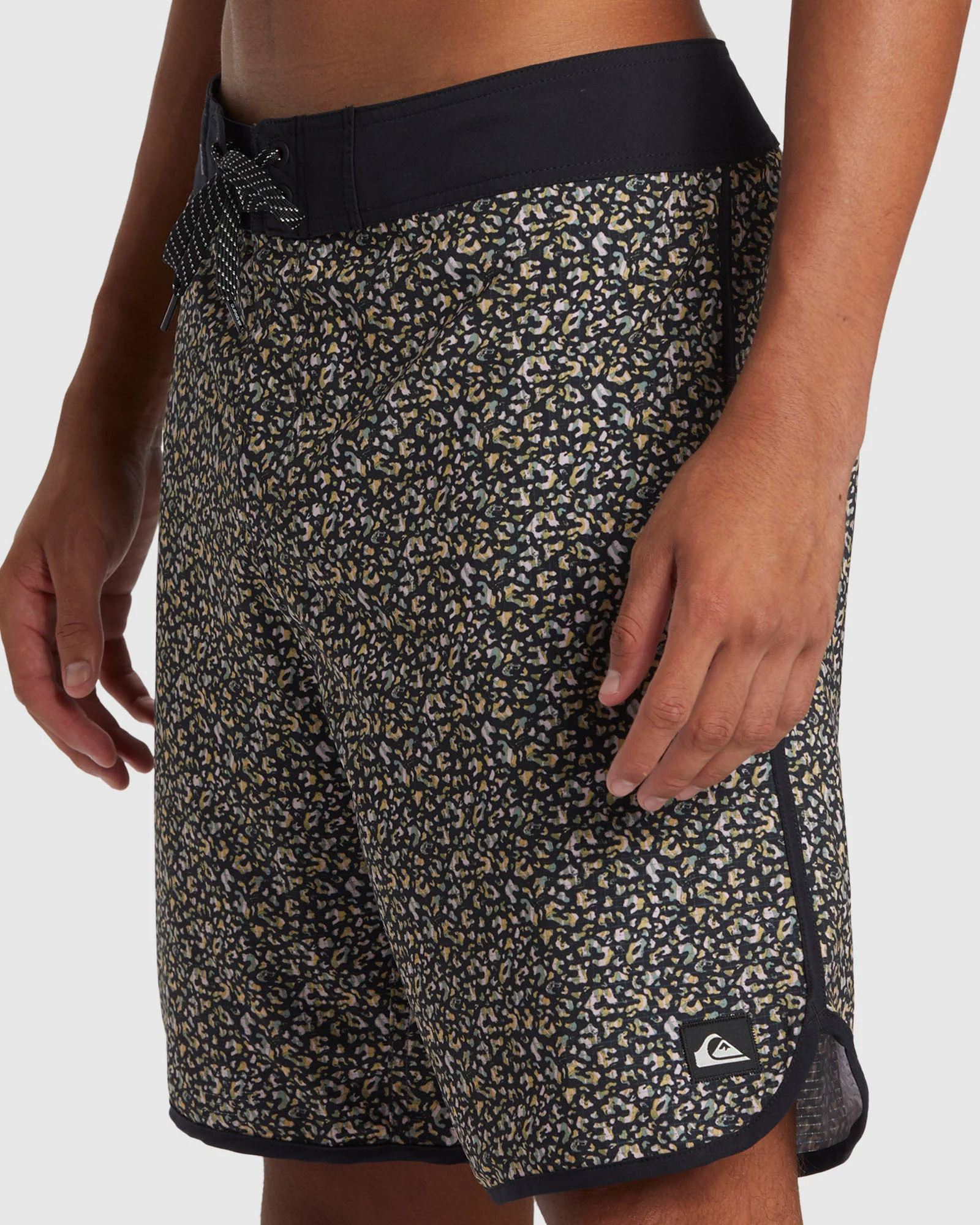 Mens Highline Scallop 19 Boardshorts