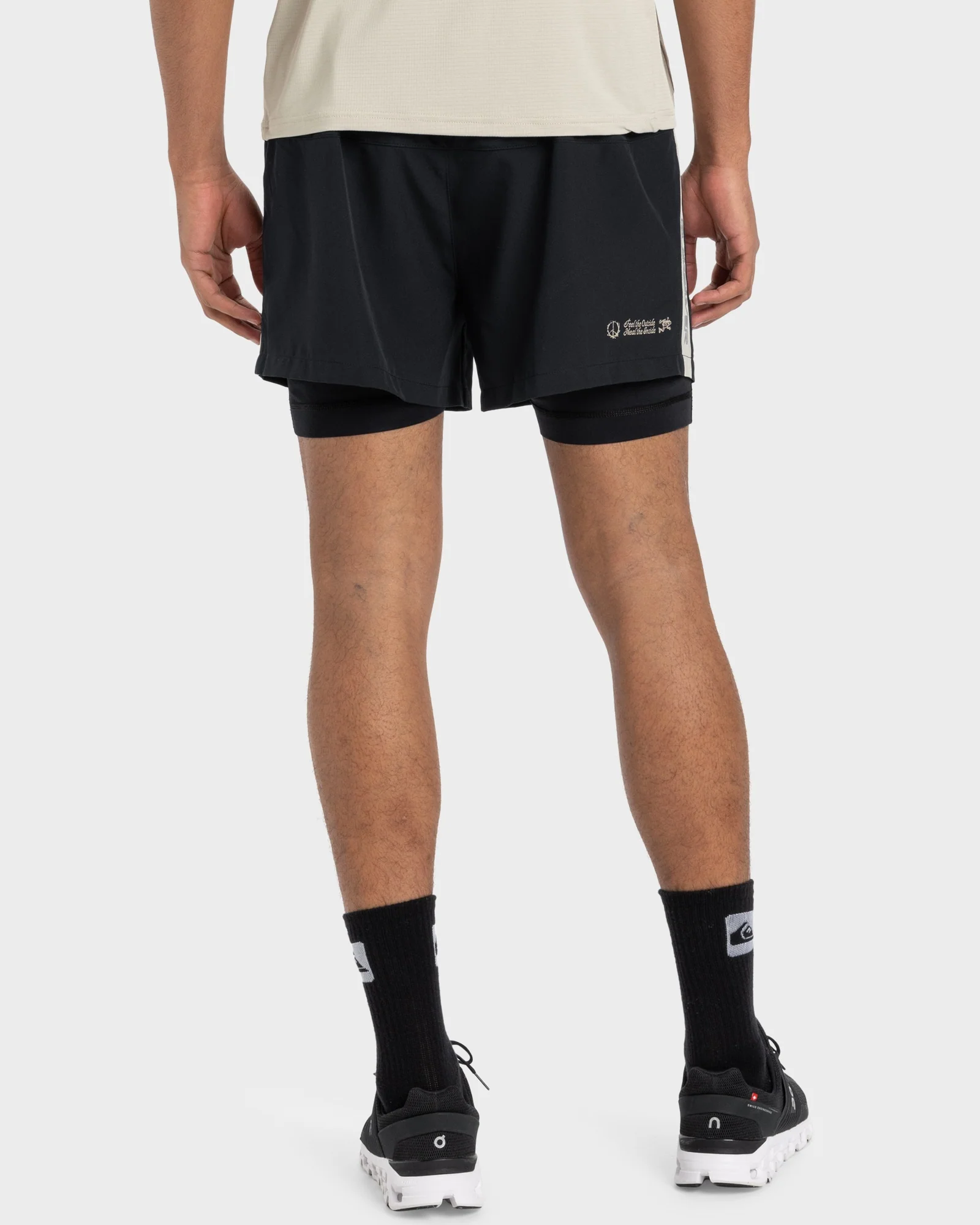 Mens Keep The Pace 14 Training Hybrid Shorts