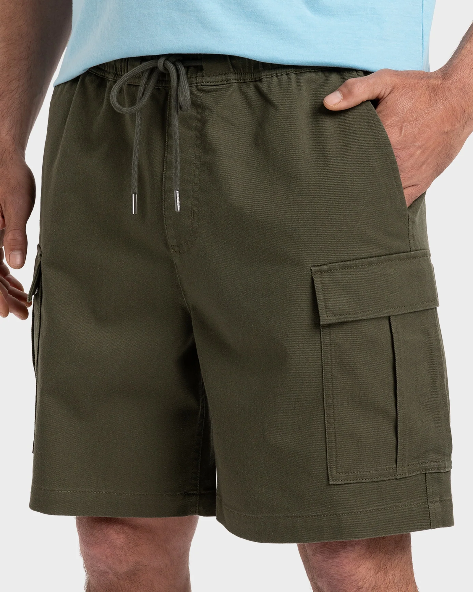 Mens Taxer 19 Cargo Walkshorts