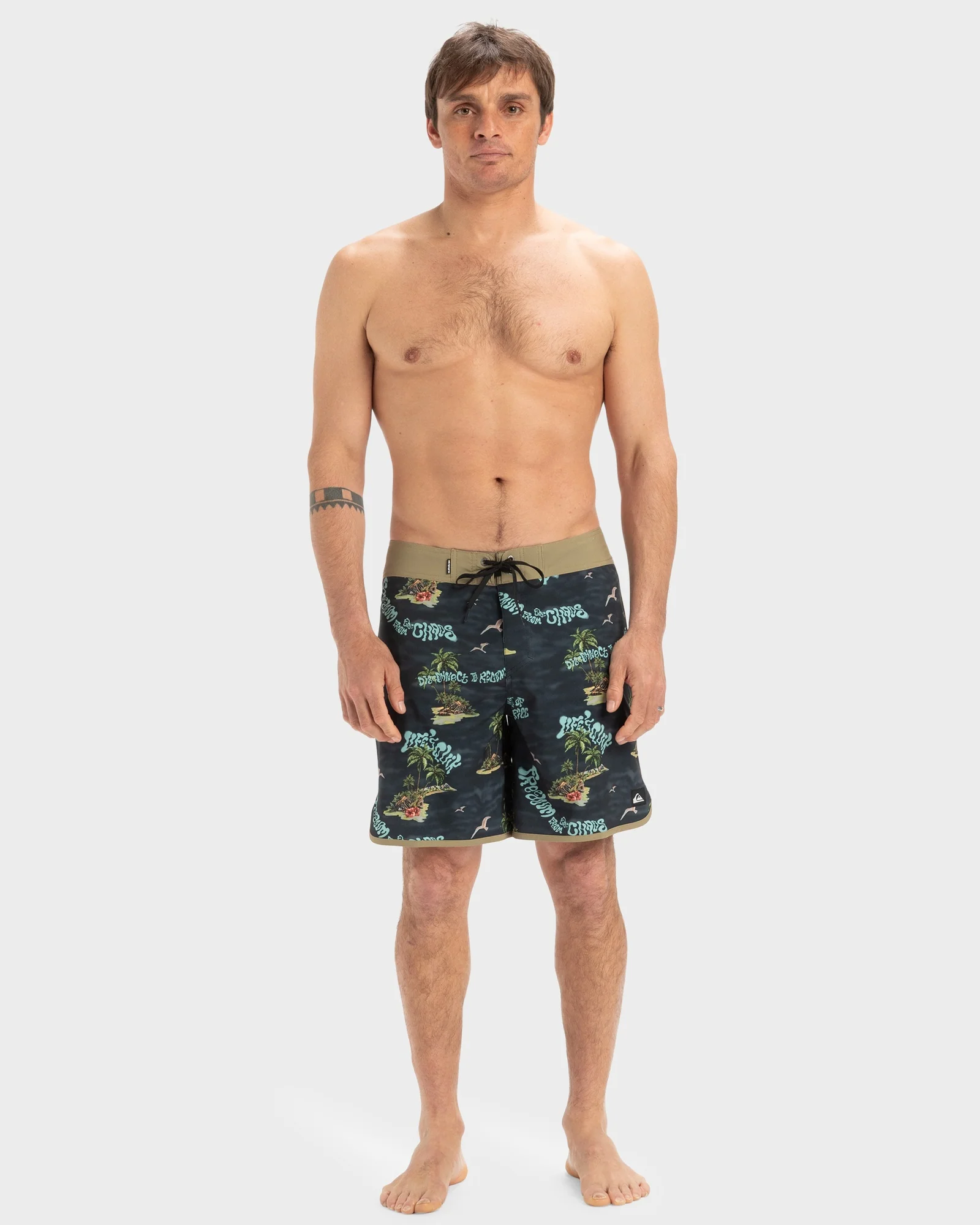 Mens Surfsilk Scallop 18 Boardshorts