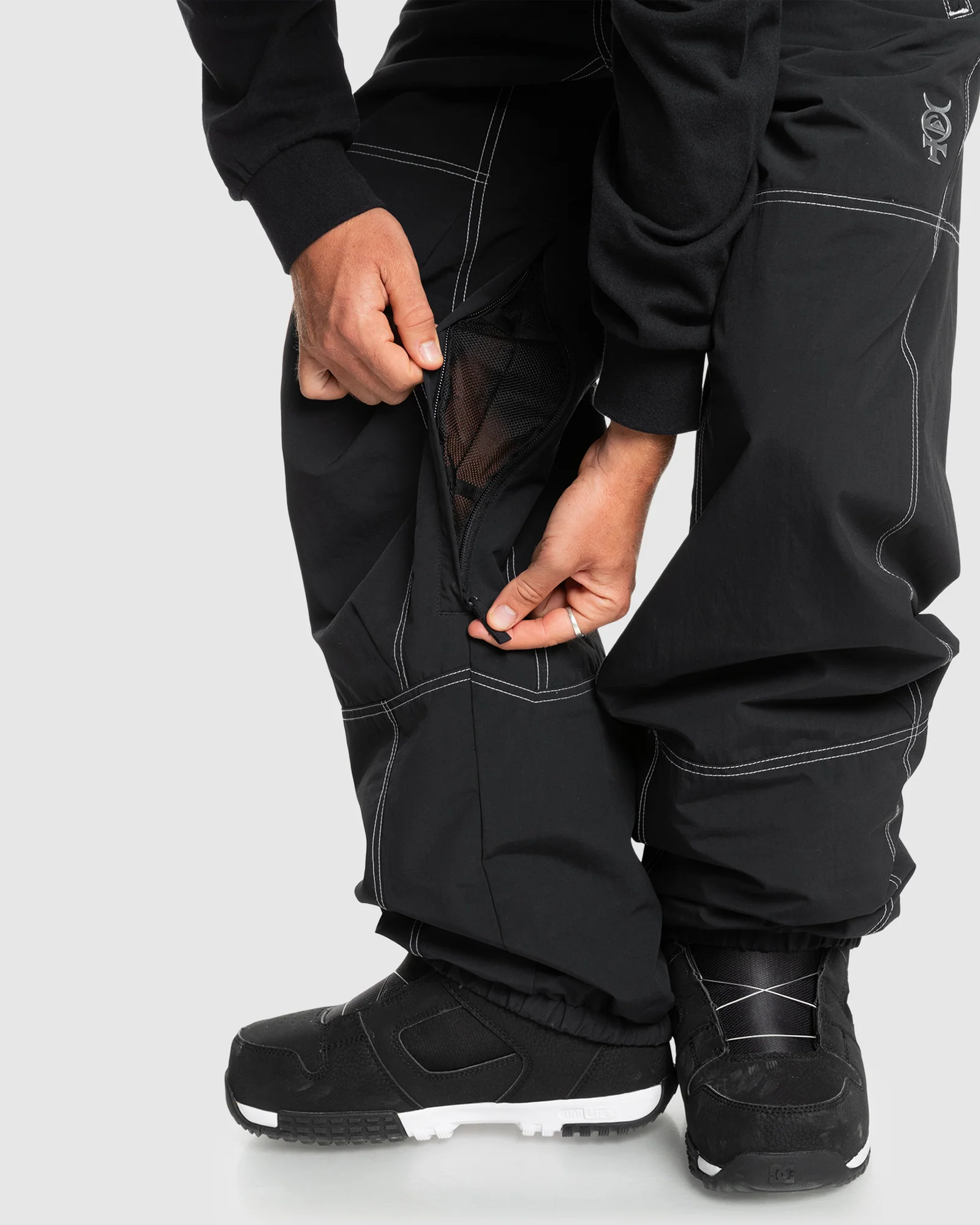 Mens Live Wire  Snow Pants