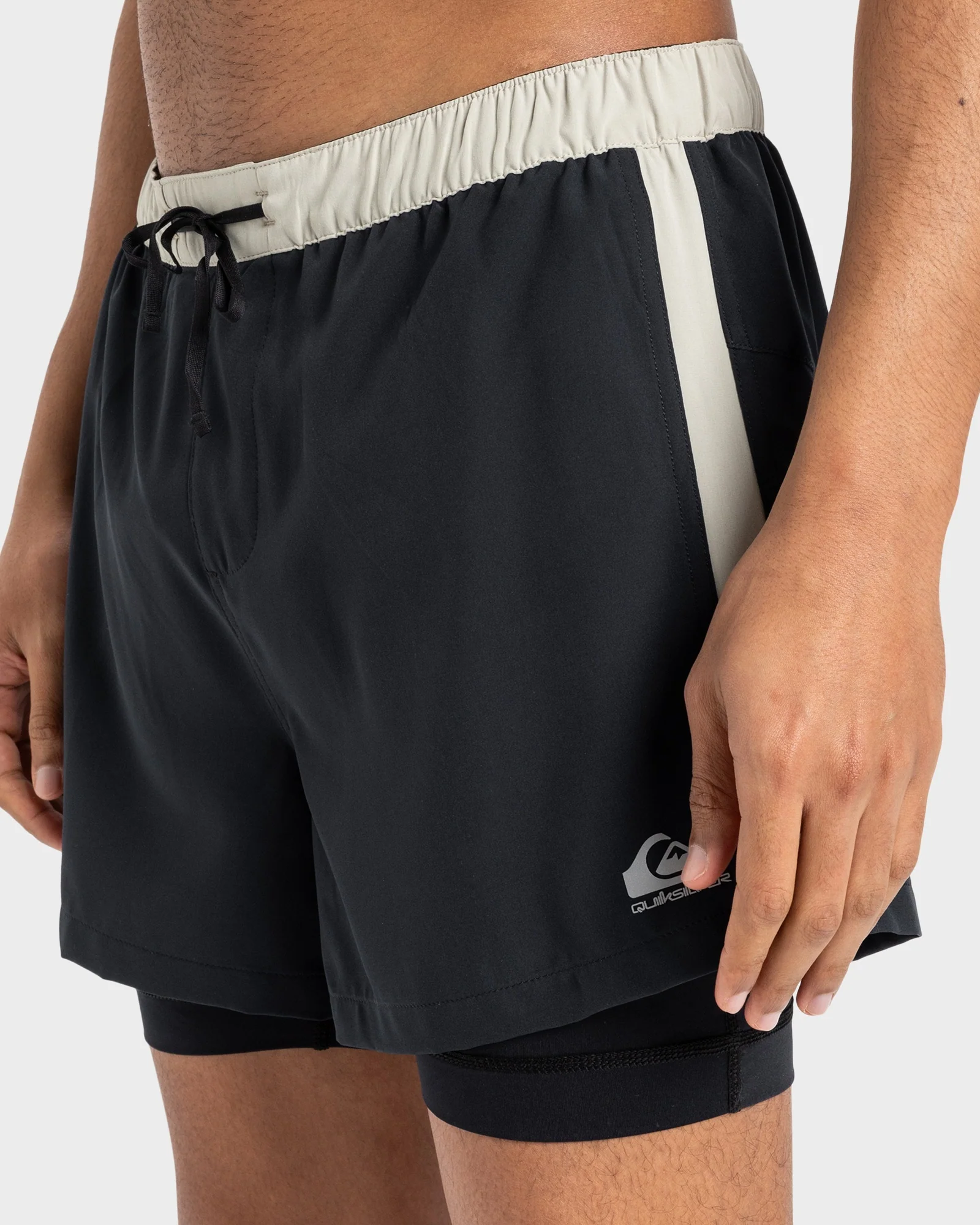 Mens Keep The Pace 14 Training Hybrid Shorts