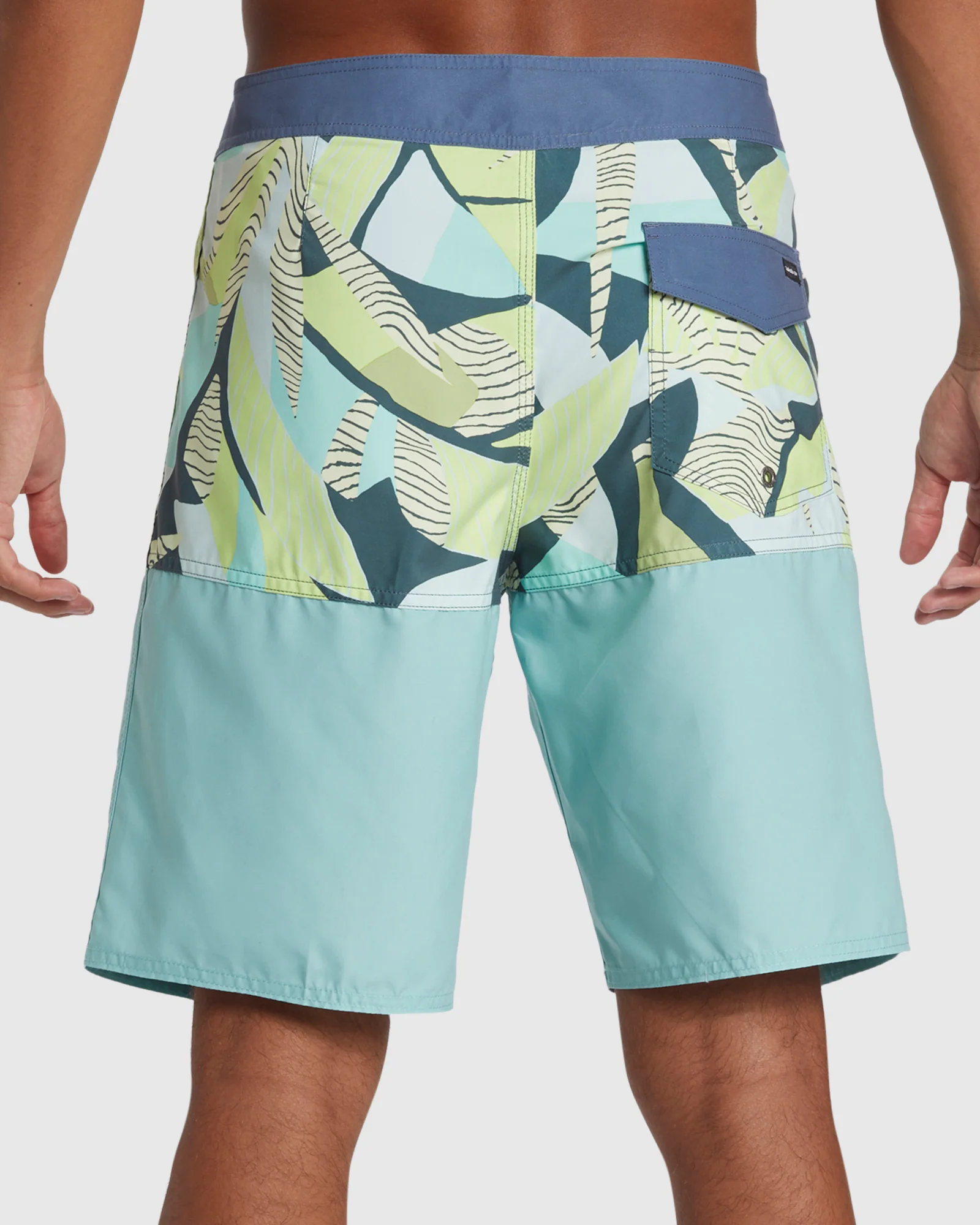 Mens Everyday Division 20 Boardshorts