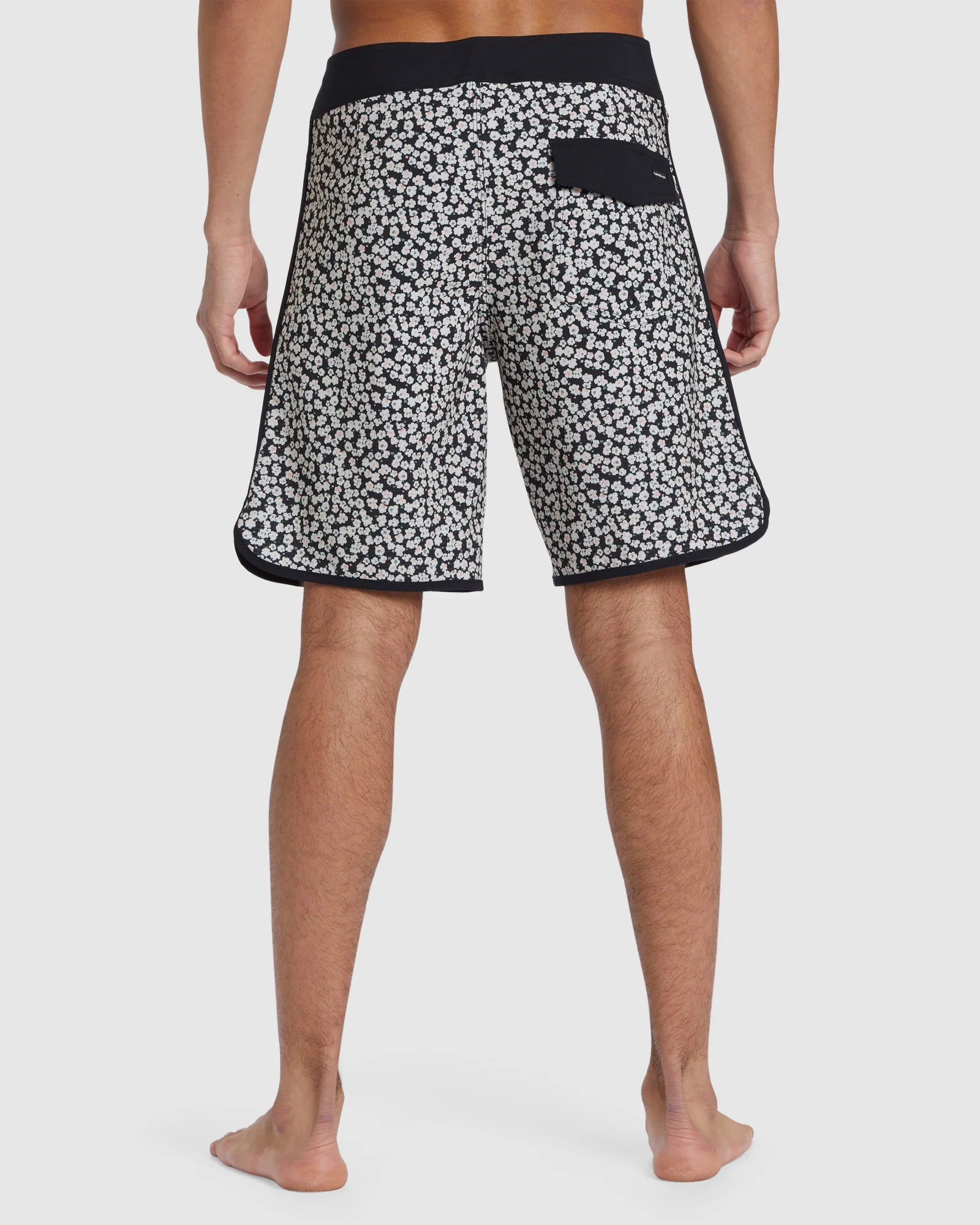 Mens Highline Scallop 19 Boardshorts