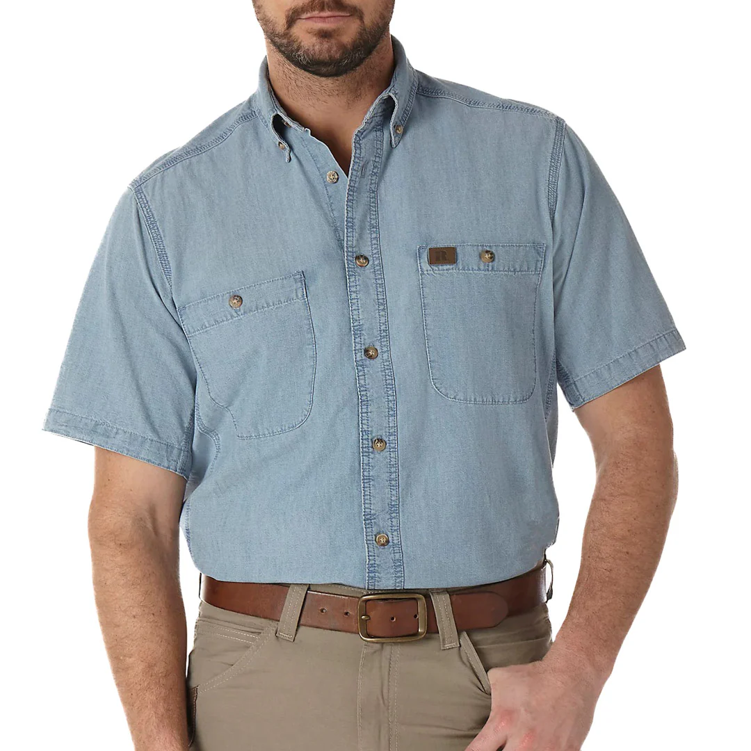 Wrangler RIGGS Workwear Men's Chambray Short Sleeve Button-Down Shirt