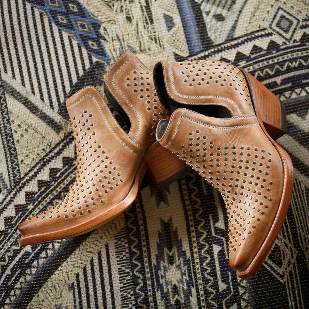 Ariat Women's Dixon Studs Cowgirl Boots