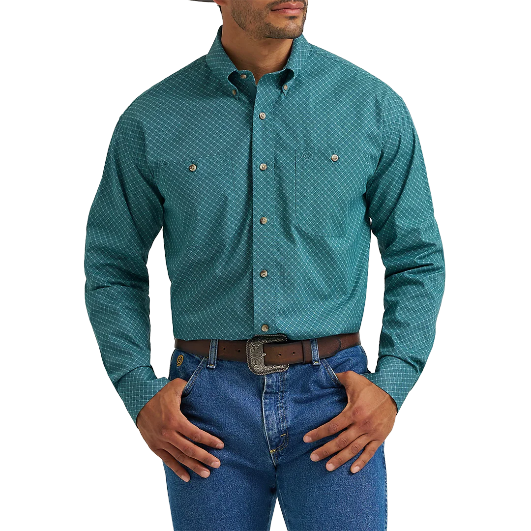 Wrangler Men's George Strait Long Sleeve Button Down Shirt