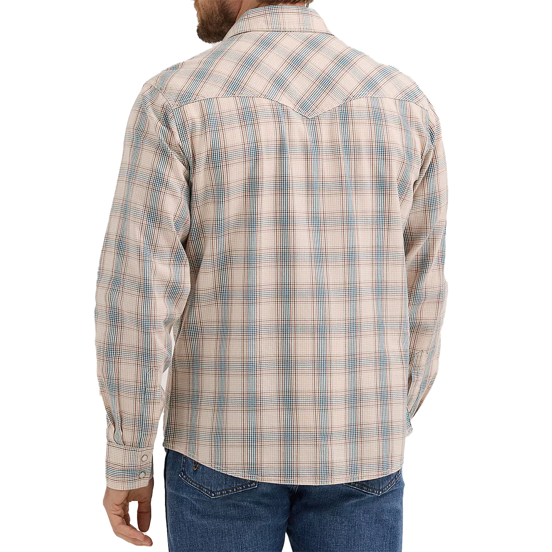 Wrangler Men's Retro Premium Plaid Long Sleeve Snap Shirt