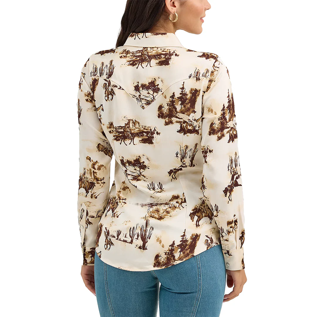 Wrangler Women's Bold Bucking Cowboy Western Long Sleeve Snap Shirt