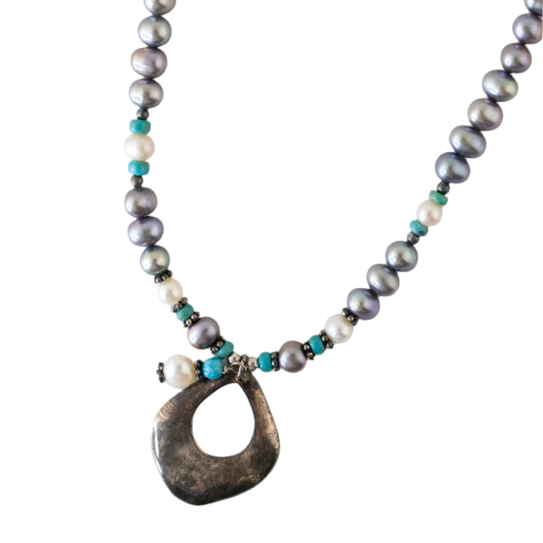 Paige Wallace Pendant Pearl Necklace