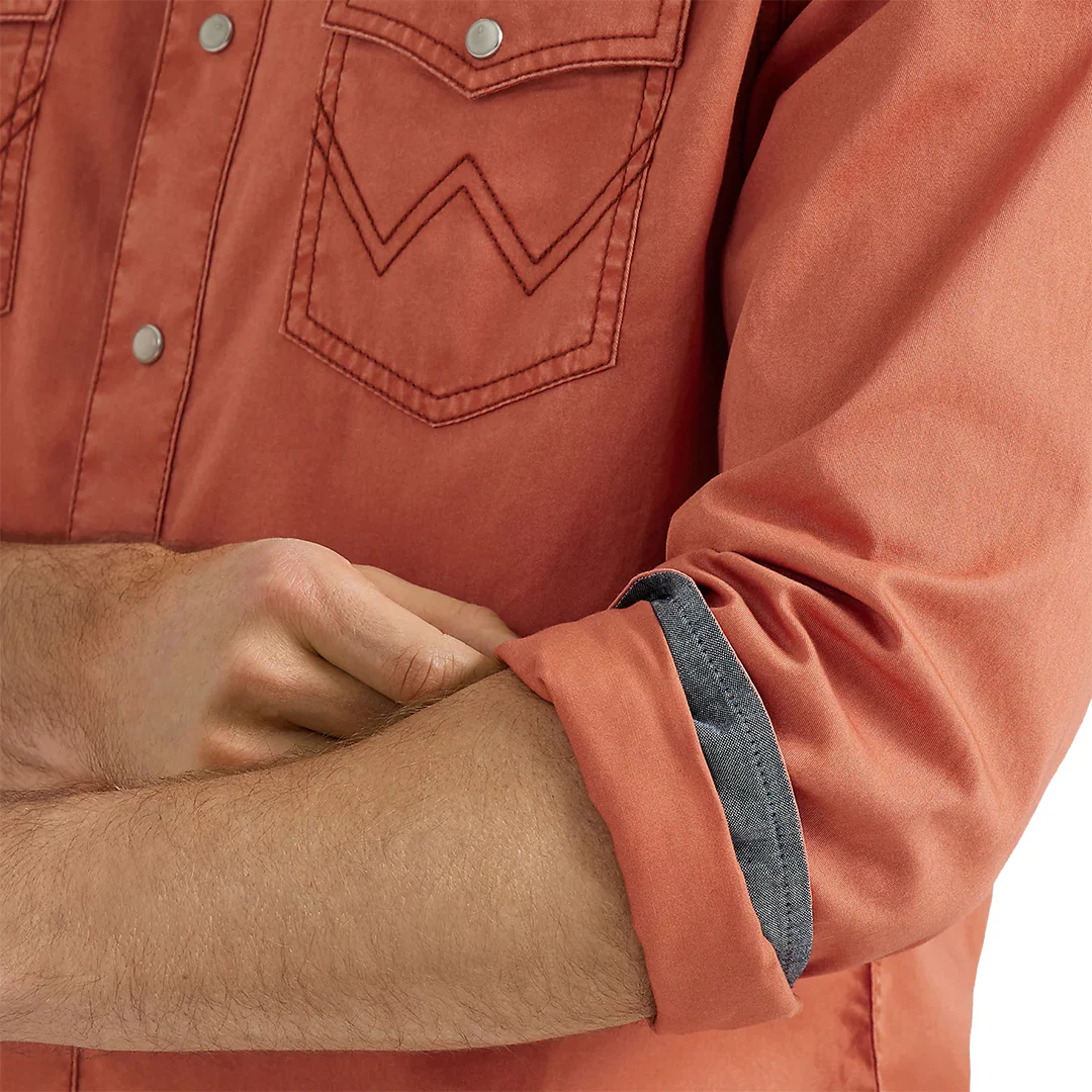 Wrangler Men's Retro Premium Western Snap Solid Shirt