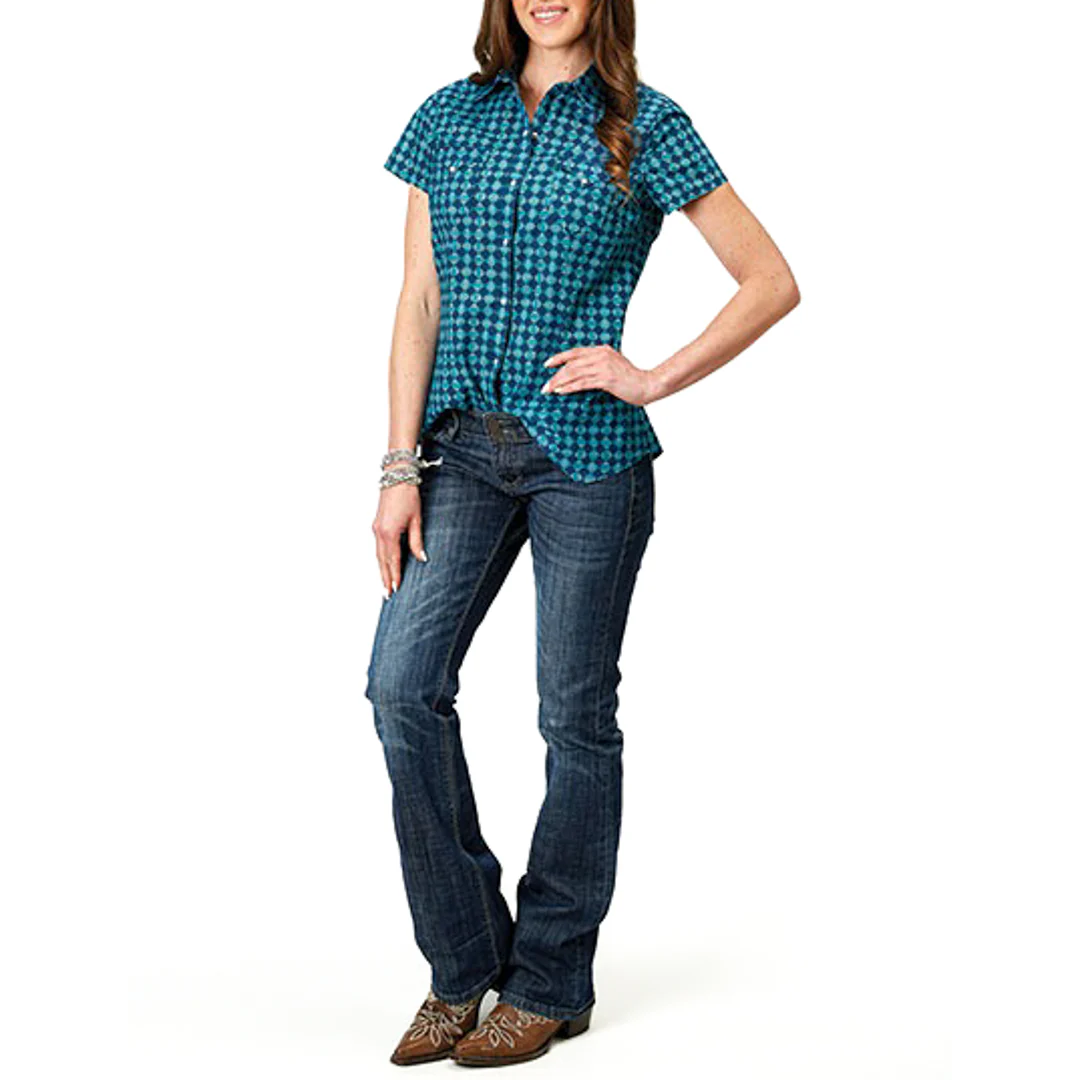 Roper Women's Short Sleeve Print Snap Shirt In Blue
