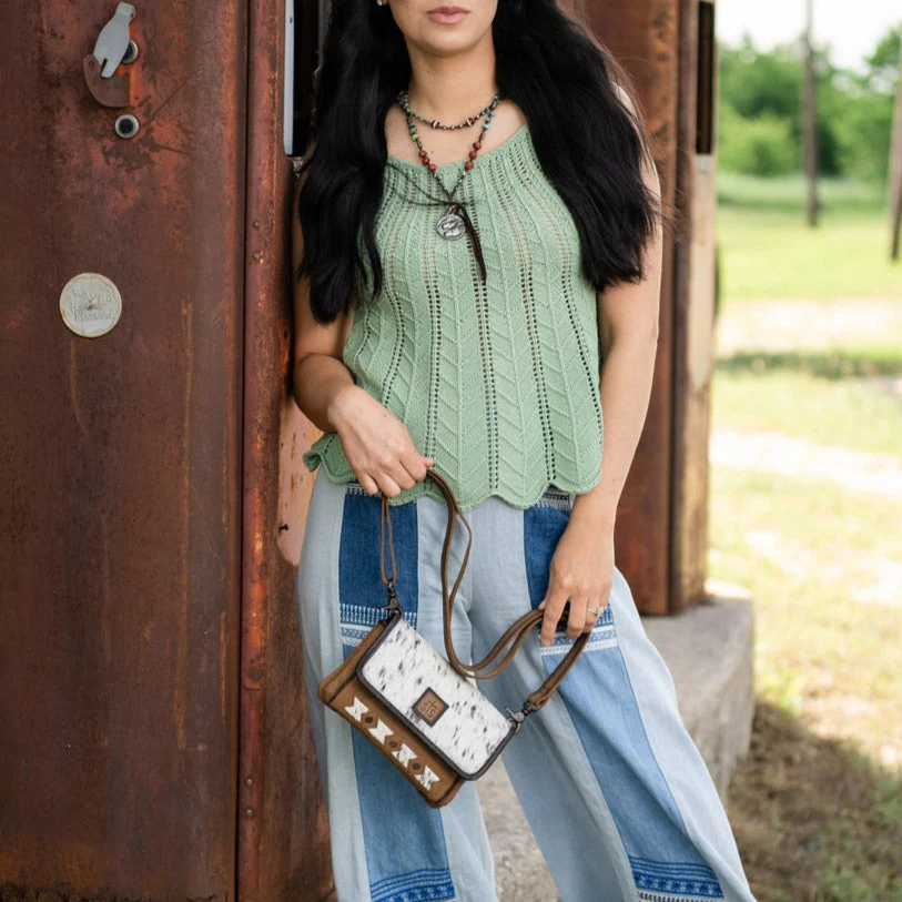 STS Ranchwear Women's Roswell Cowhide Crossbody Purse