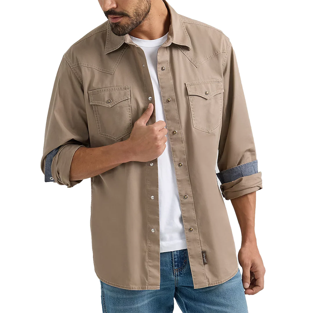 Wrangler Men's Retro Premium Western Long Sleeve Snap Shirt
