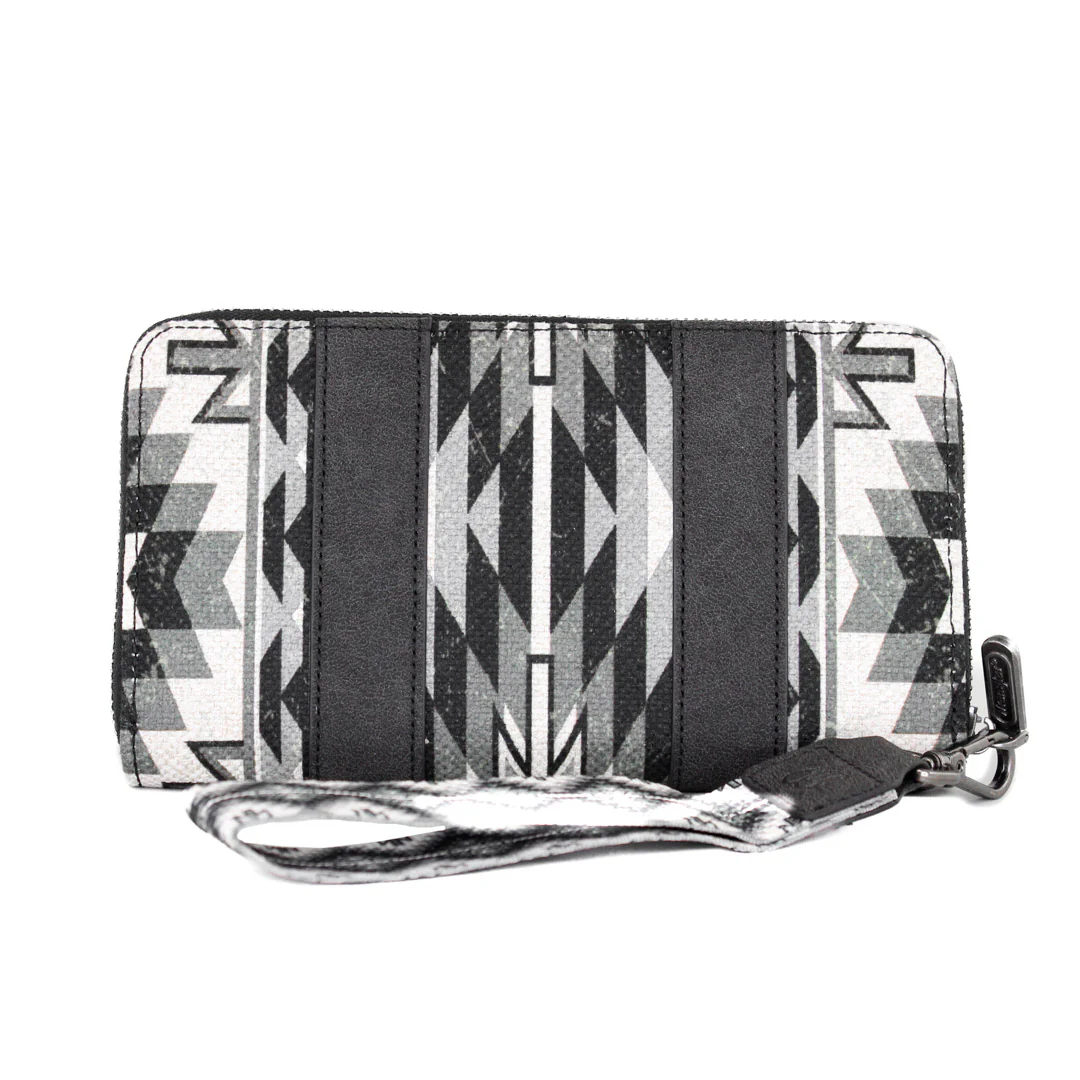 Wrangler Women's Aztec Print Whipstitch Wallet