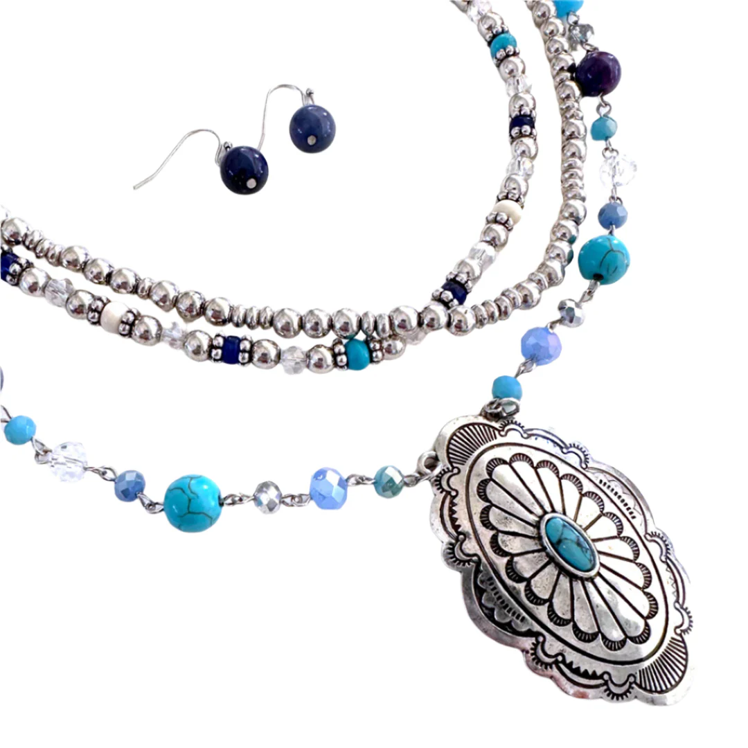 Wyo Horse Women's Layered Concho Set