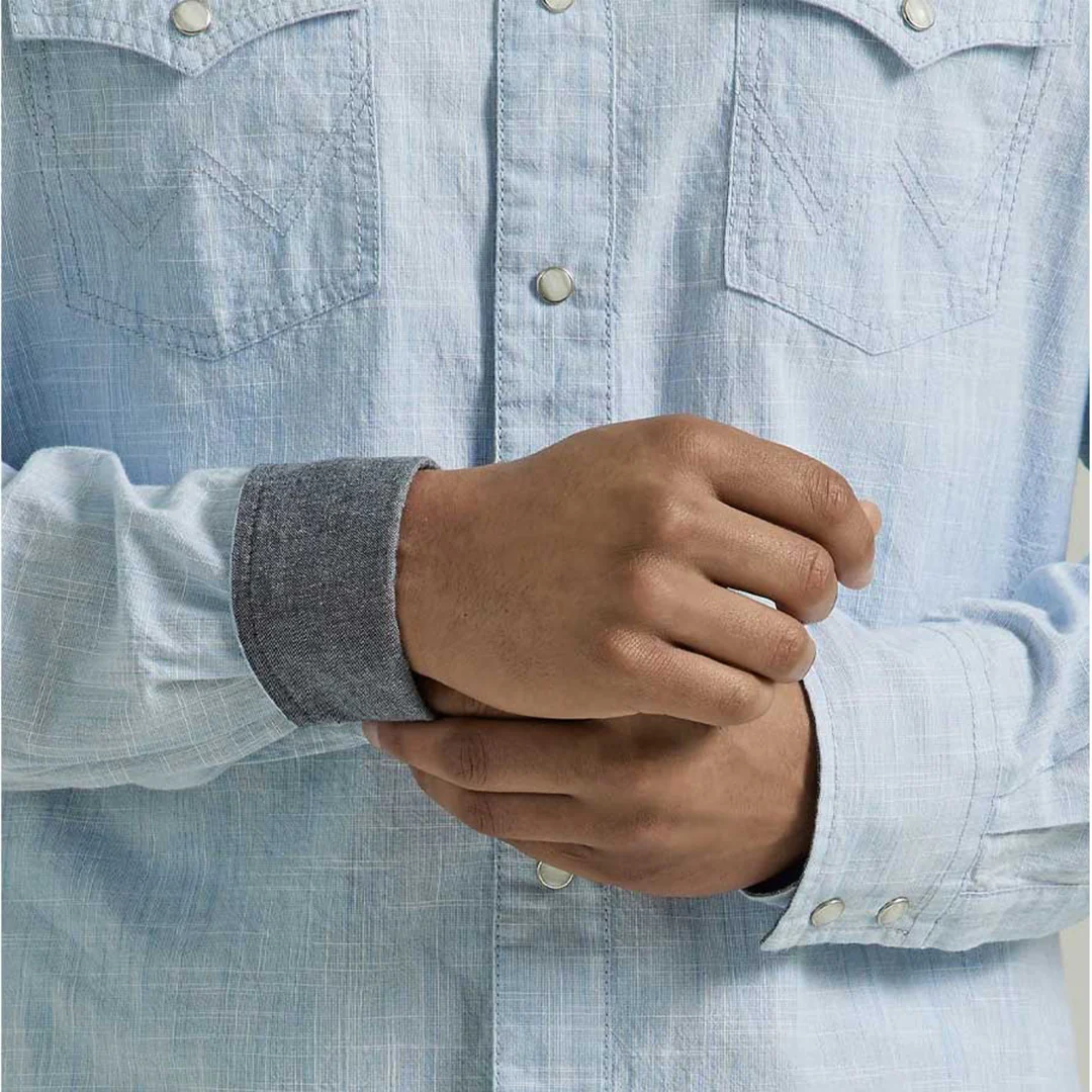 Wrangler Men's Retro Premium Blue Weave Snap Shirt