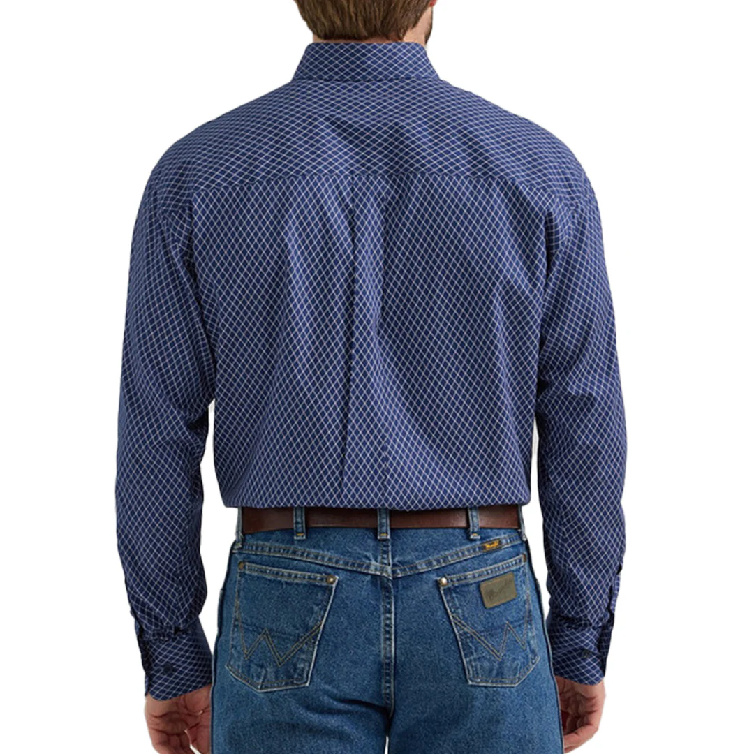 Wrangler George Strait Men's Diamond Print Long Sleeve Button Shirt