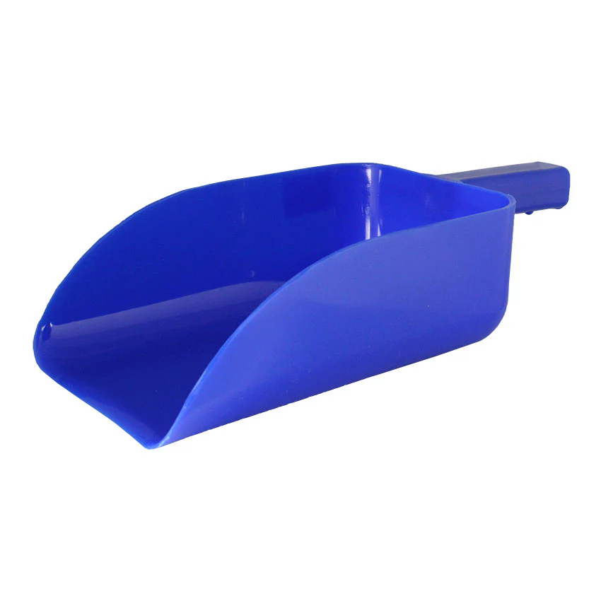 Canadian Saddlery Feed Scoop