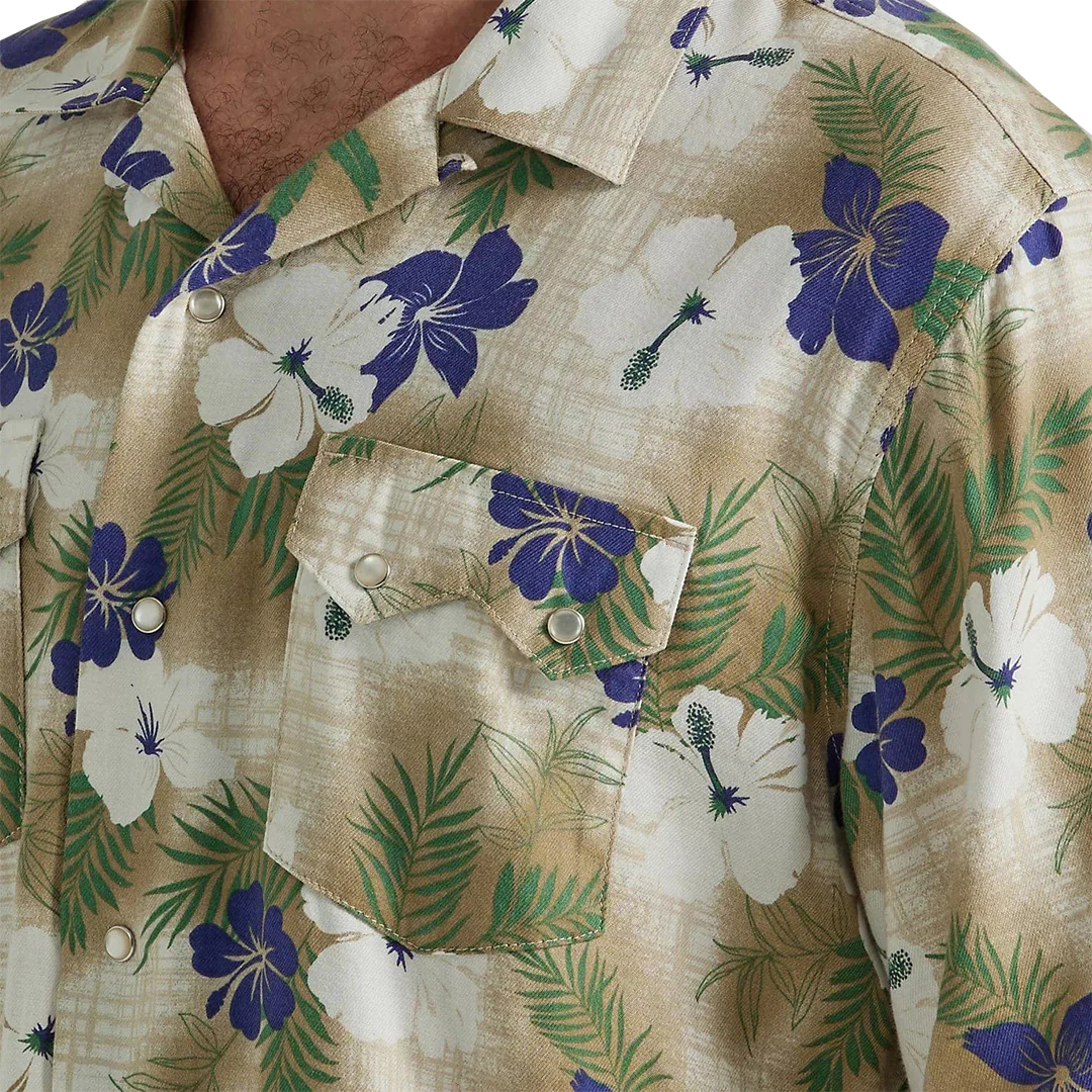 Wrangler Men's Coconut Cowboy Hibiscus Short Sleeve Western Snap Shirt