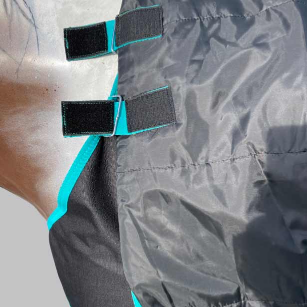 Tech Equestrian Rain Sheet with Detachable Neck