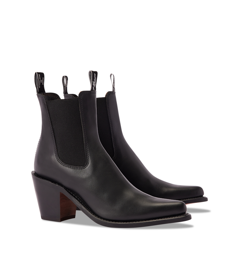 Maya boot