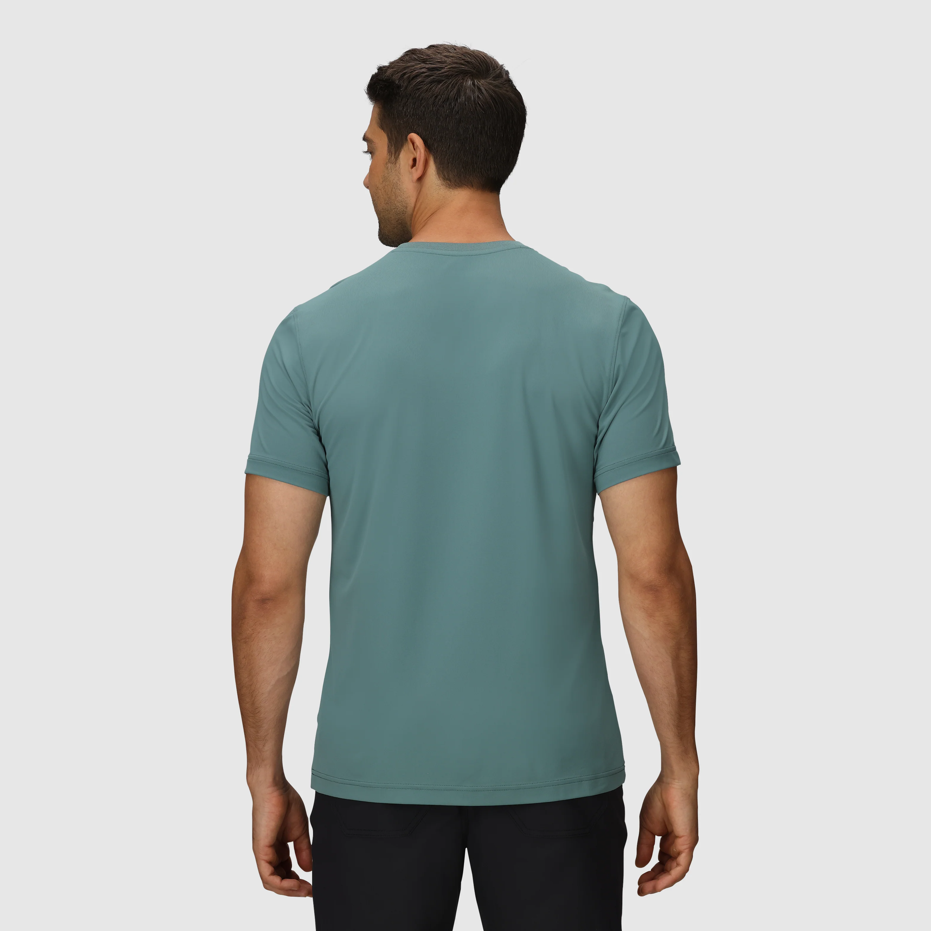 Men's Essential Pocket T-Shirt