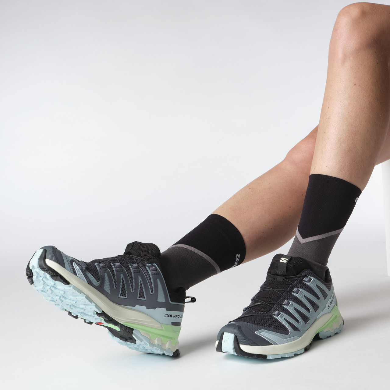 Salomon XA Pro 3D V9 Trail Running Shoes - Women's