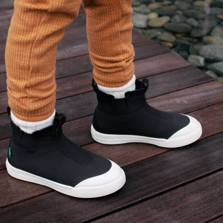 Vessi Weekend Chelsea Waterproof Boots - Children to Youths