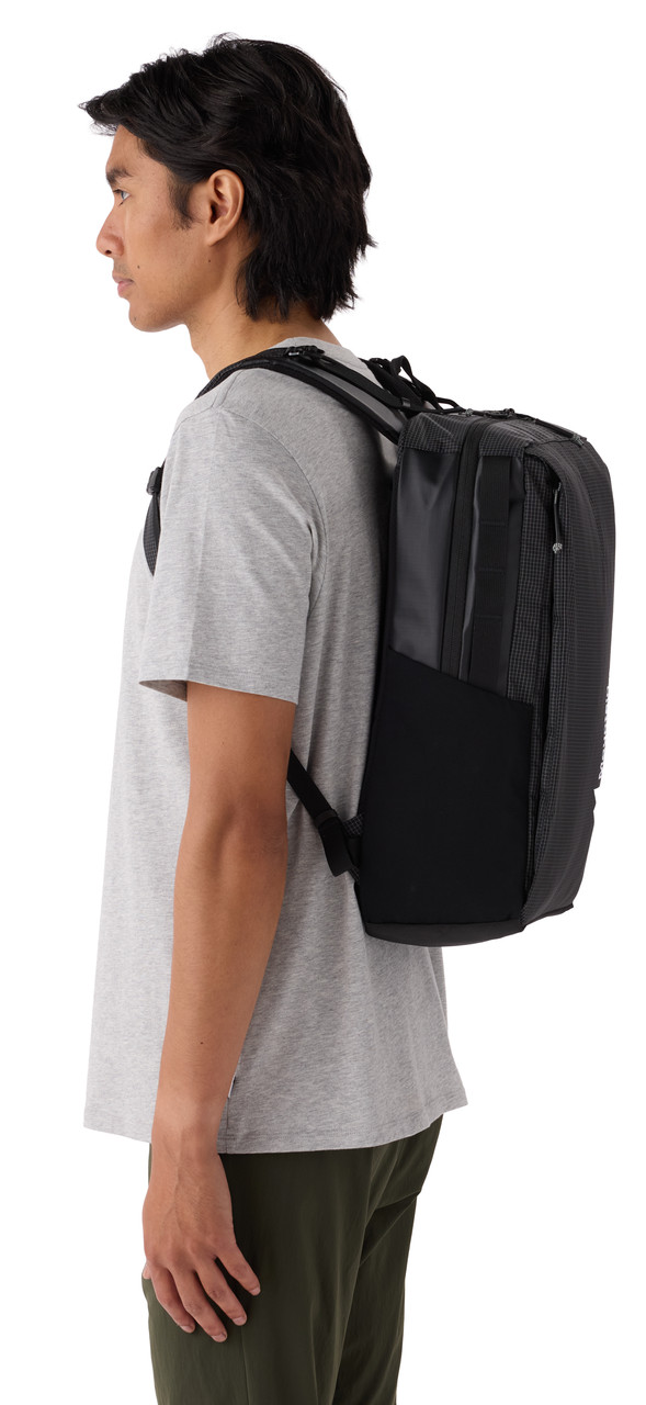 MEC Outpost 20L Travel Pack - Unisex