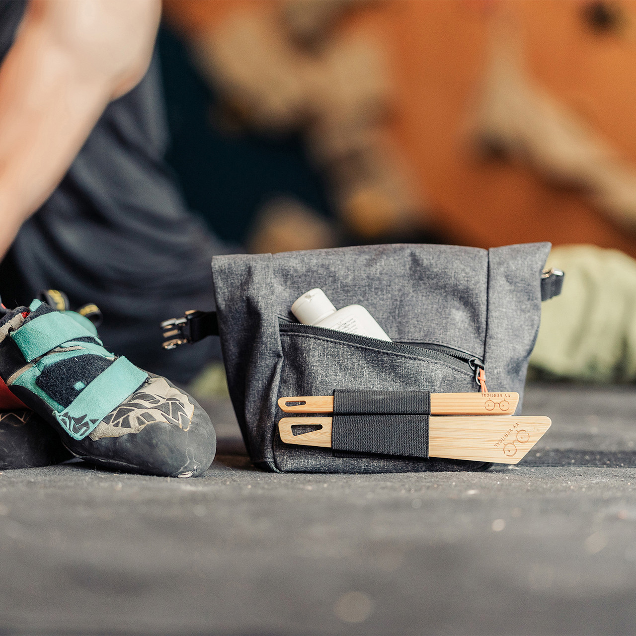 YY Vertical Small Vertical Brush