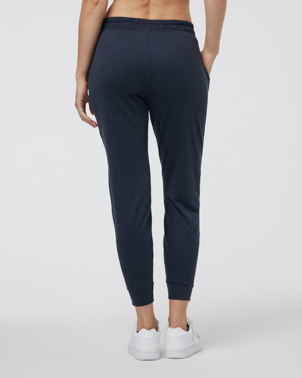 Vuori Performance Joggers - Women's