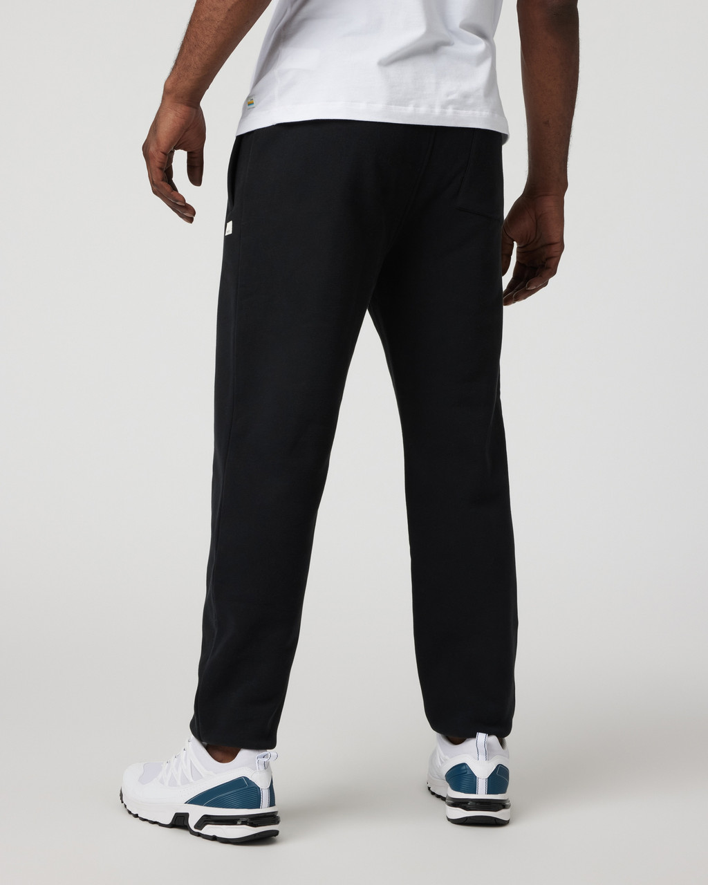 Vuori Seaside Sweatpant Relaxed - Men's