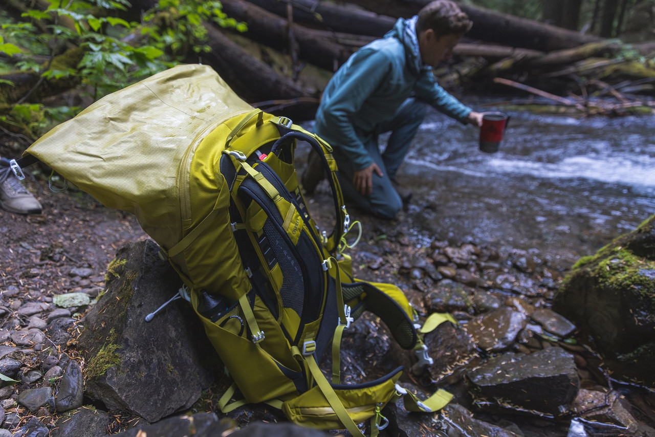 Osprey Downburst 36 Backpack - Unisex