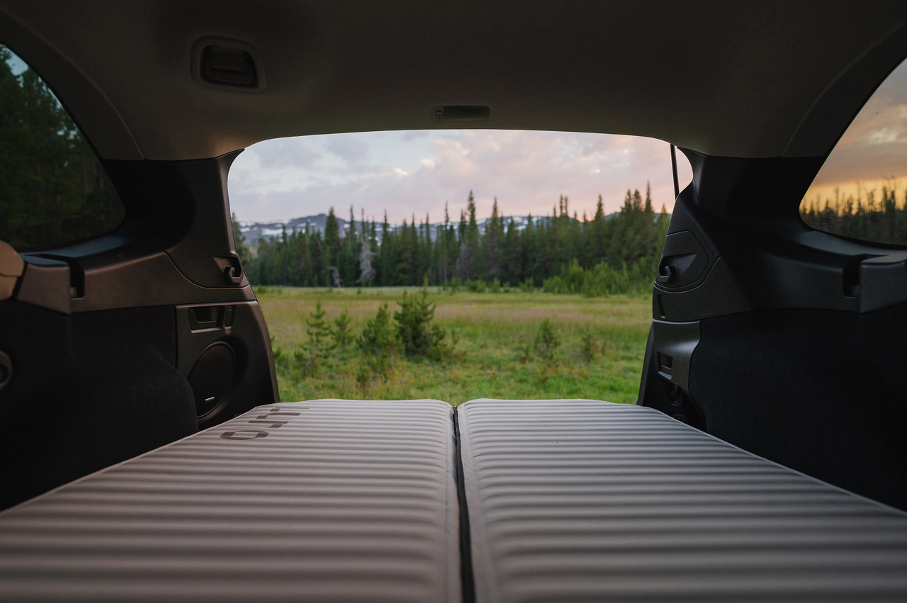 Luno AIR + FOAM Pro Vehicle Mattress