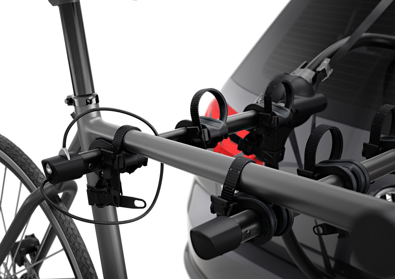 Thule Gateway Pro 3-Bike Trunk Rack