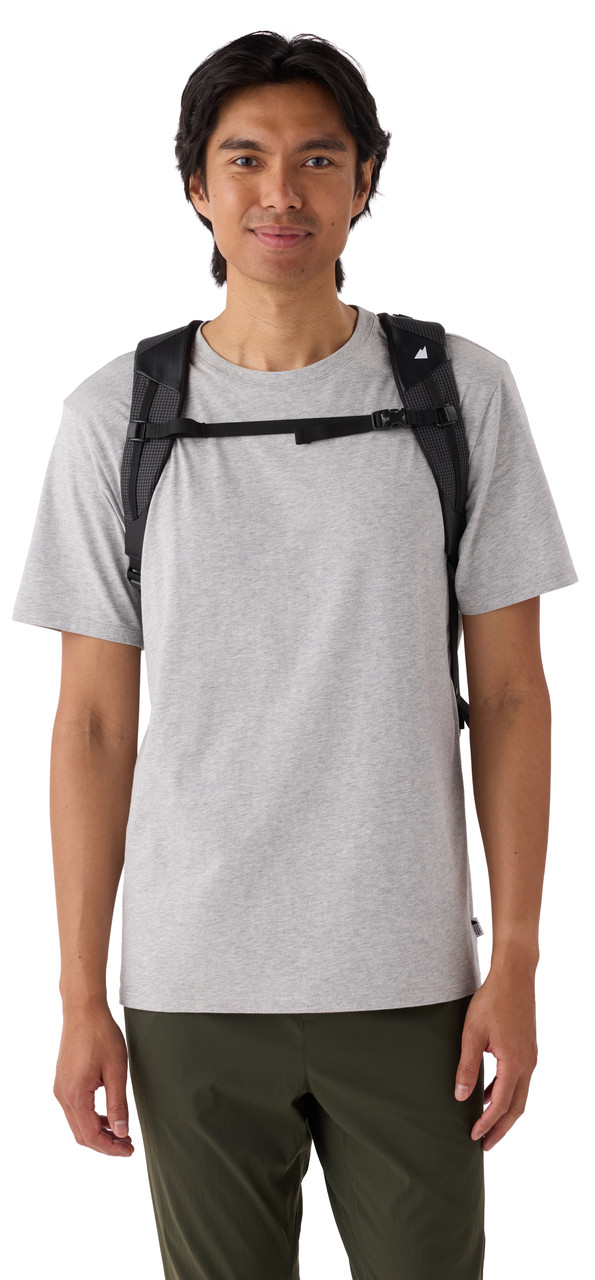 MEC Outpost 20L Travel Pack - Unisex