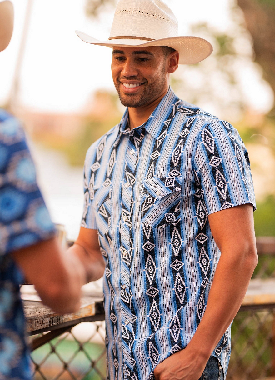 Slim Fit Vertical Aztec Short Sleeve Snap Shirt