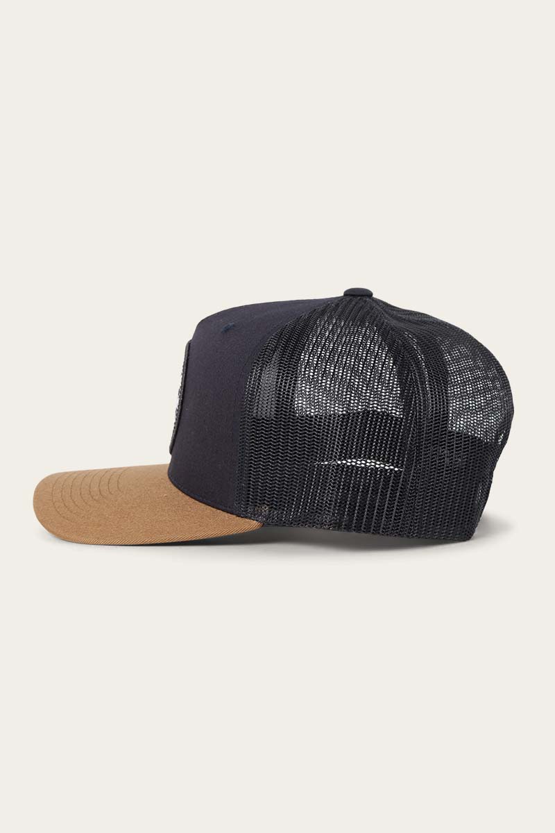 Signature Bull Trucker - Dark Navy/Clay