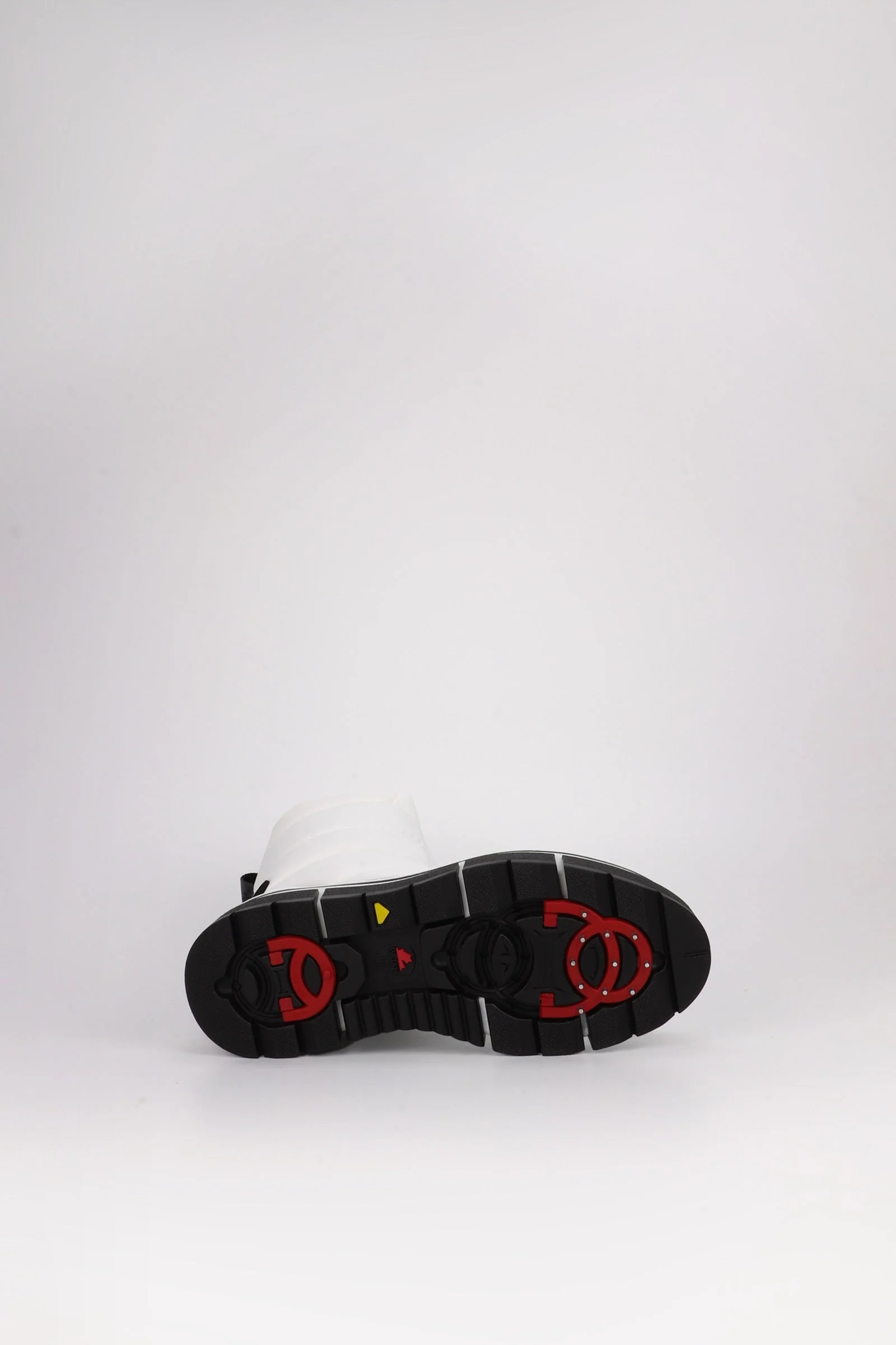 Helene Women's Boot w/Ice Grippers