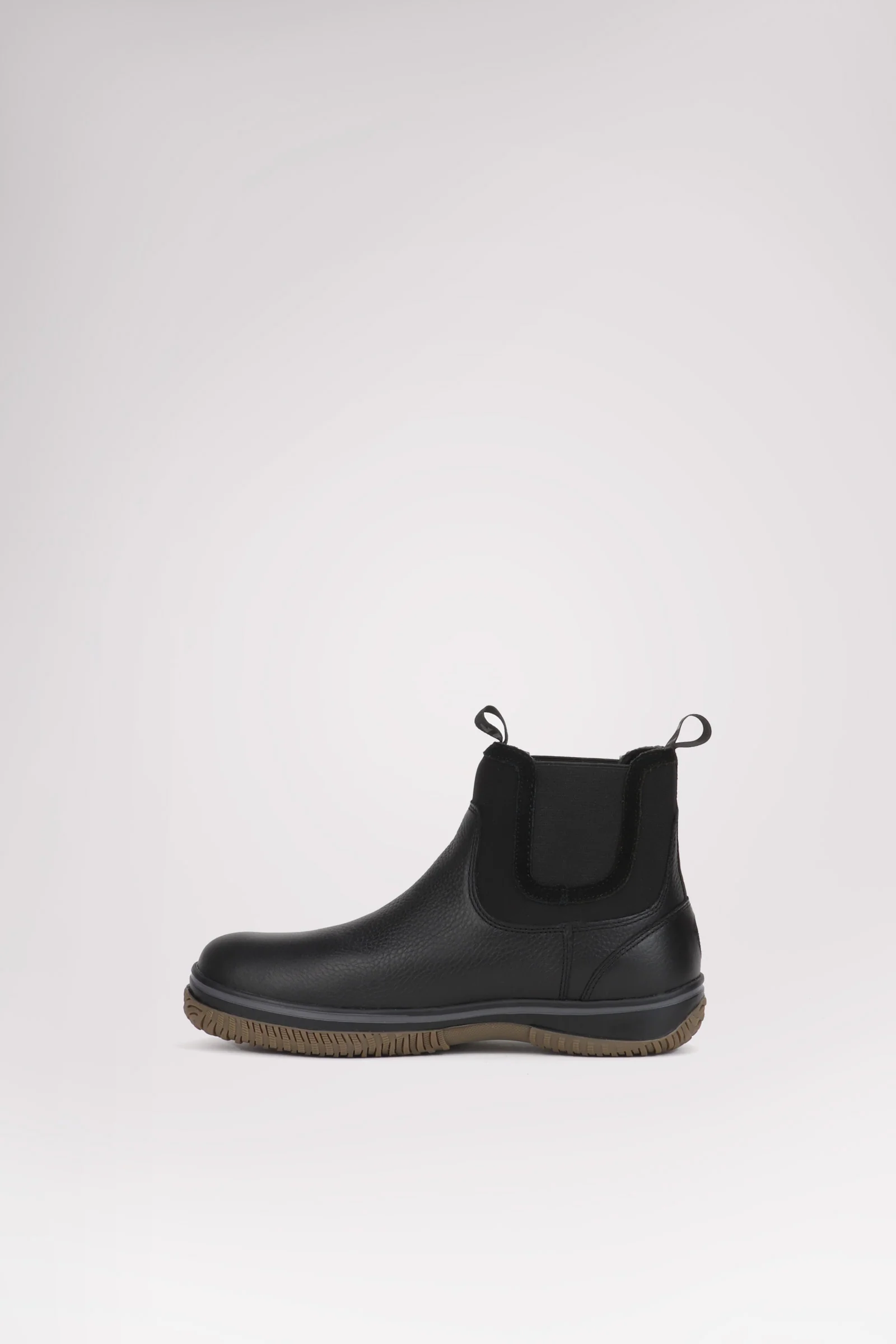 Gavel Pull Up Men's Chelsea Boot