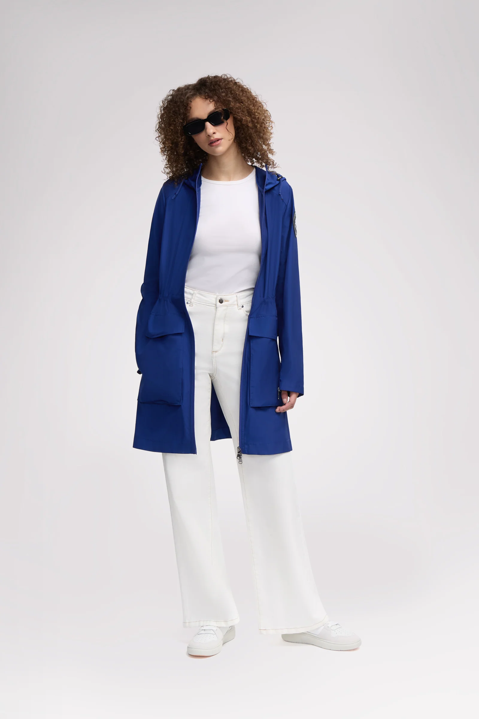 Dew Women's Hooded Rainshell