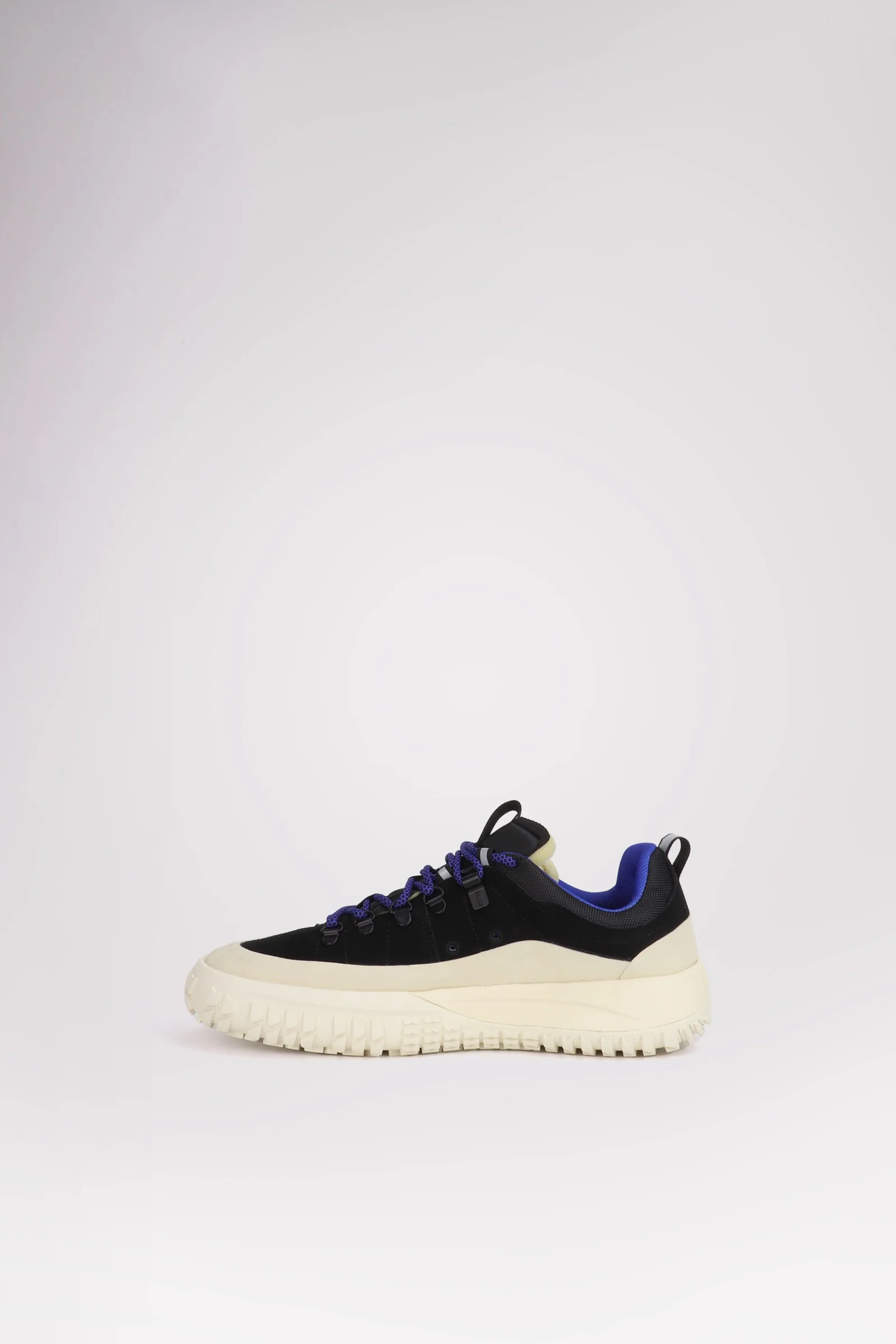 Nebula Alpine Men's Casual Sneaker