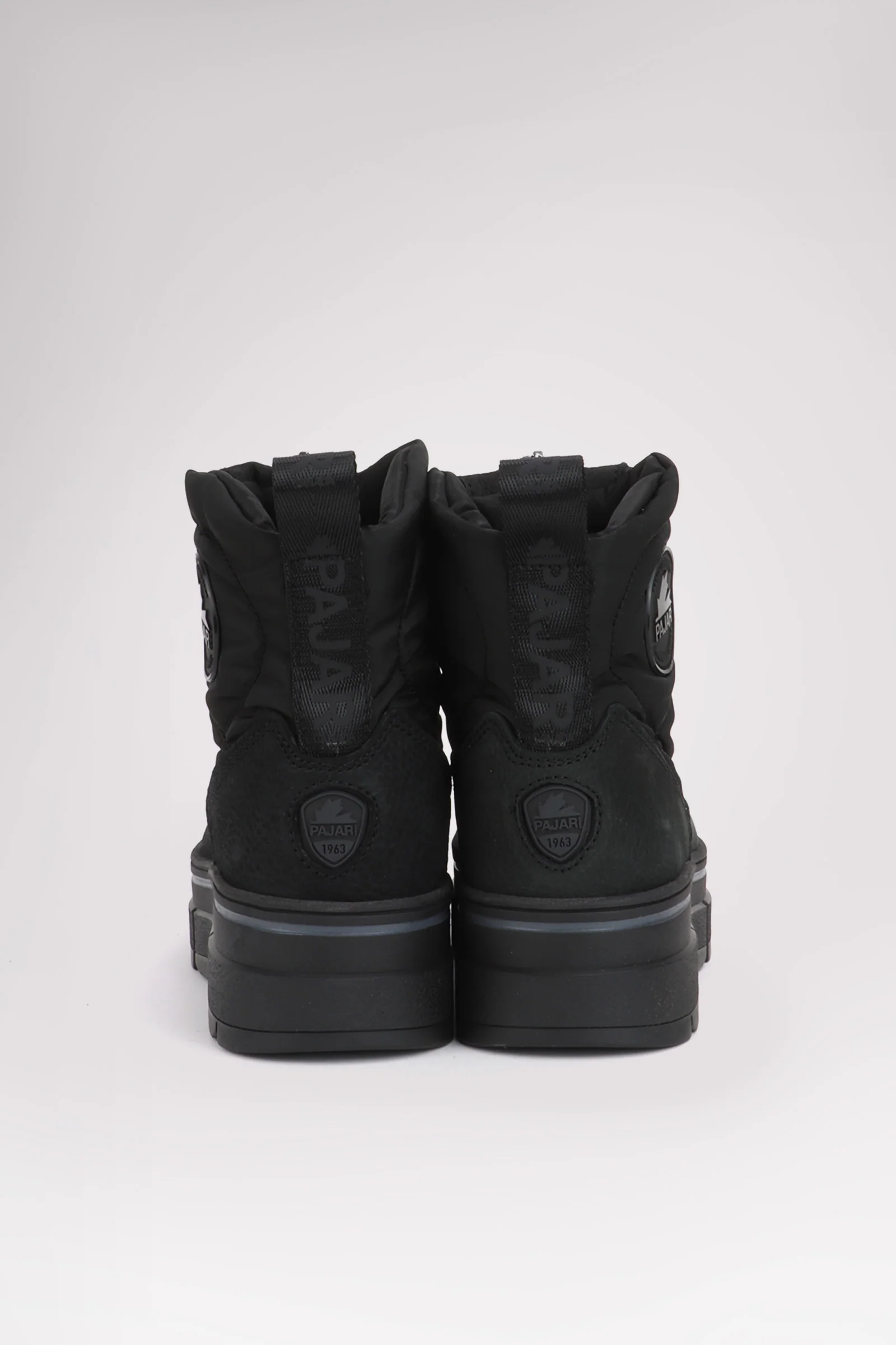 Huila Women's Front Zip Boot w/Ice Gripper