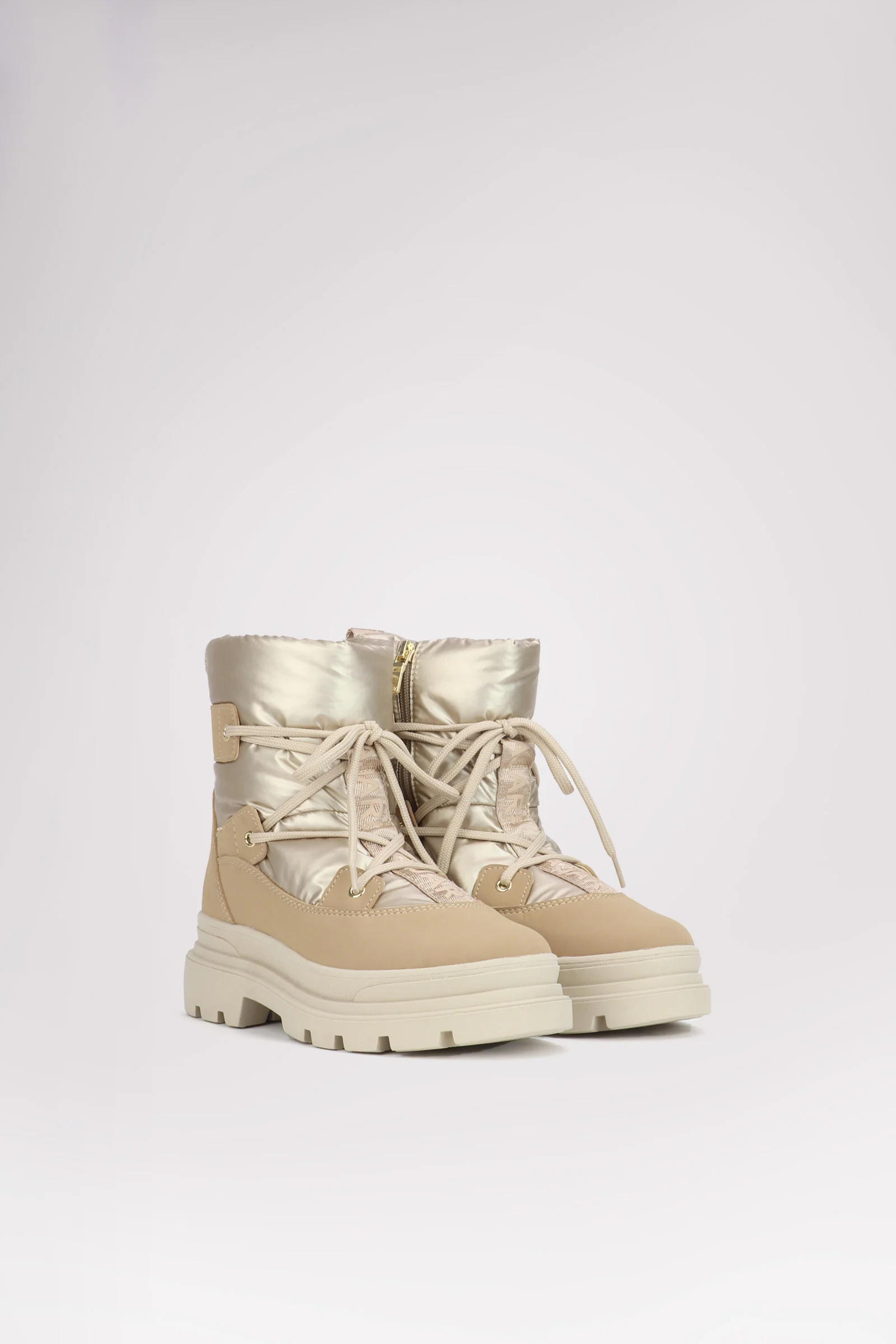 Viva Women's Lace Up Boot