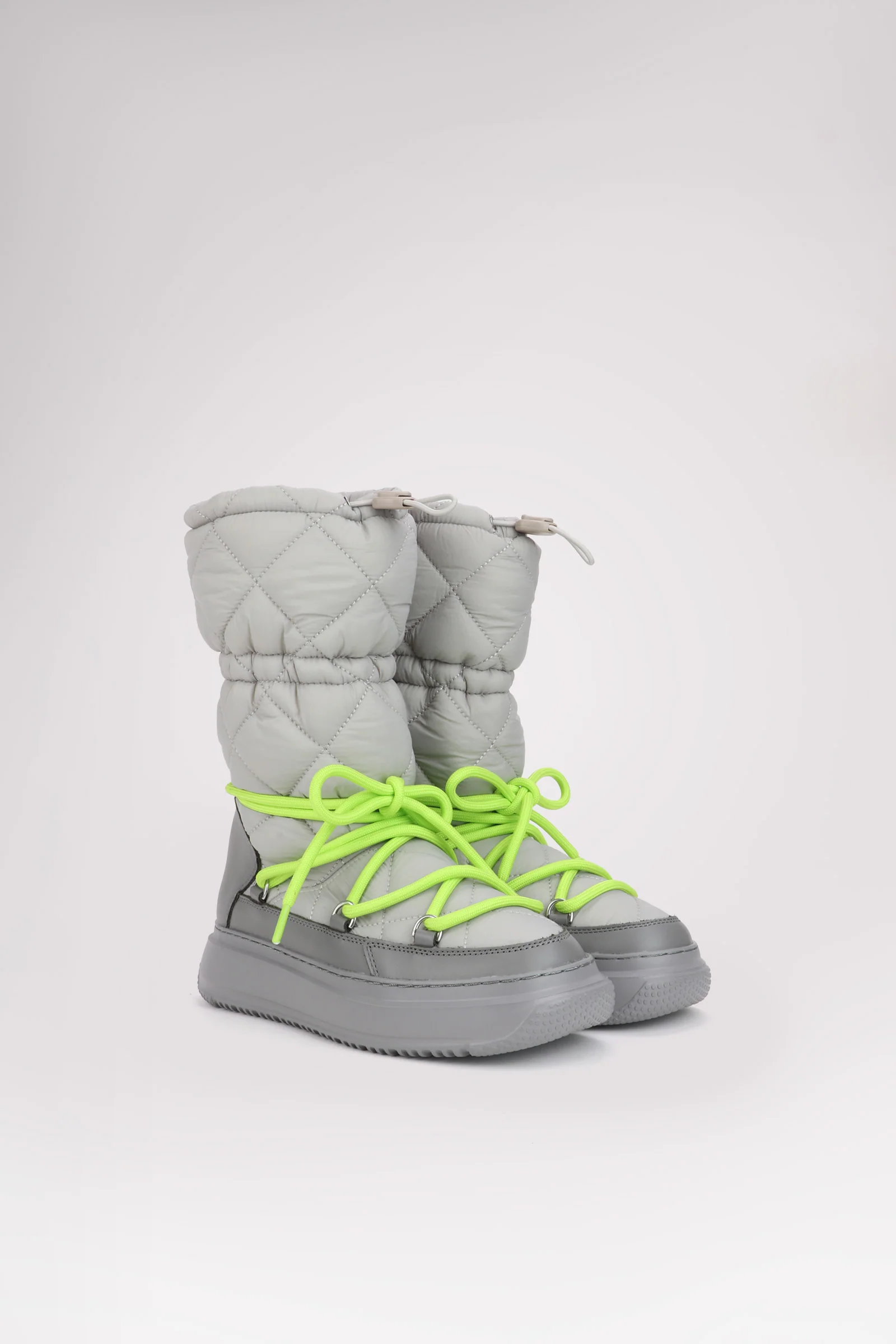 Gravita Mid Women's Mid Pull On Boot w/inside zip