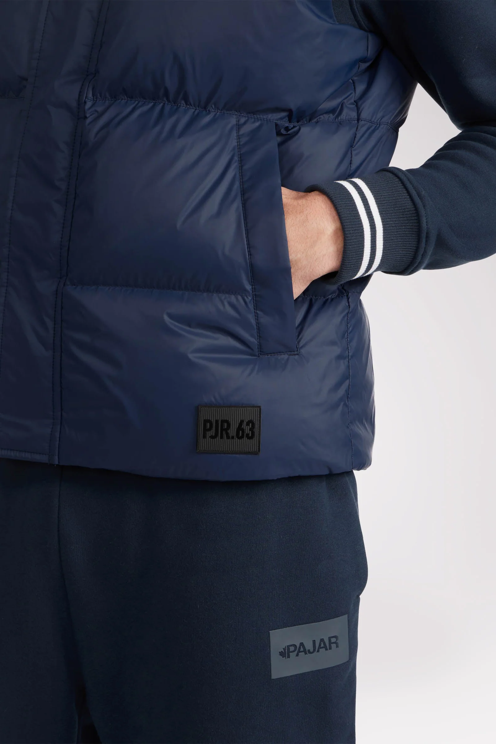 Falkoner Men's Quilted Puffer Vest